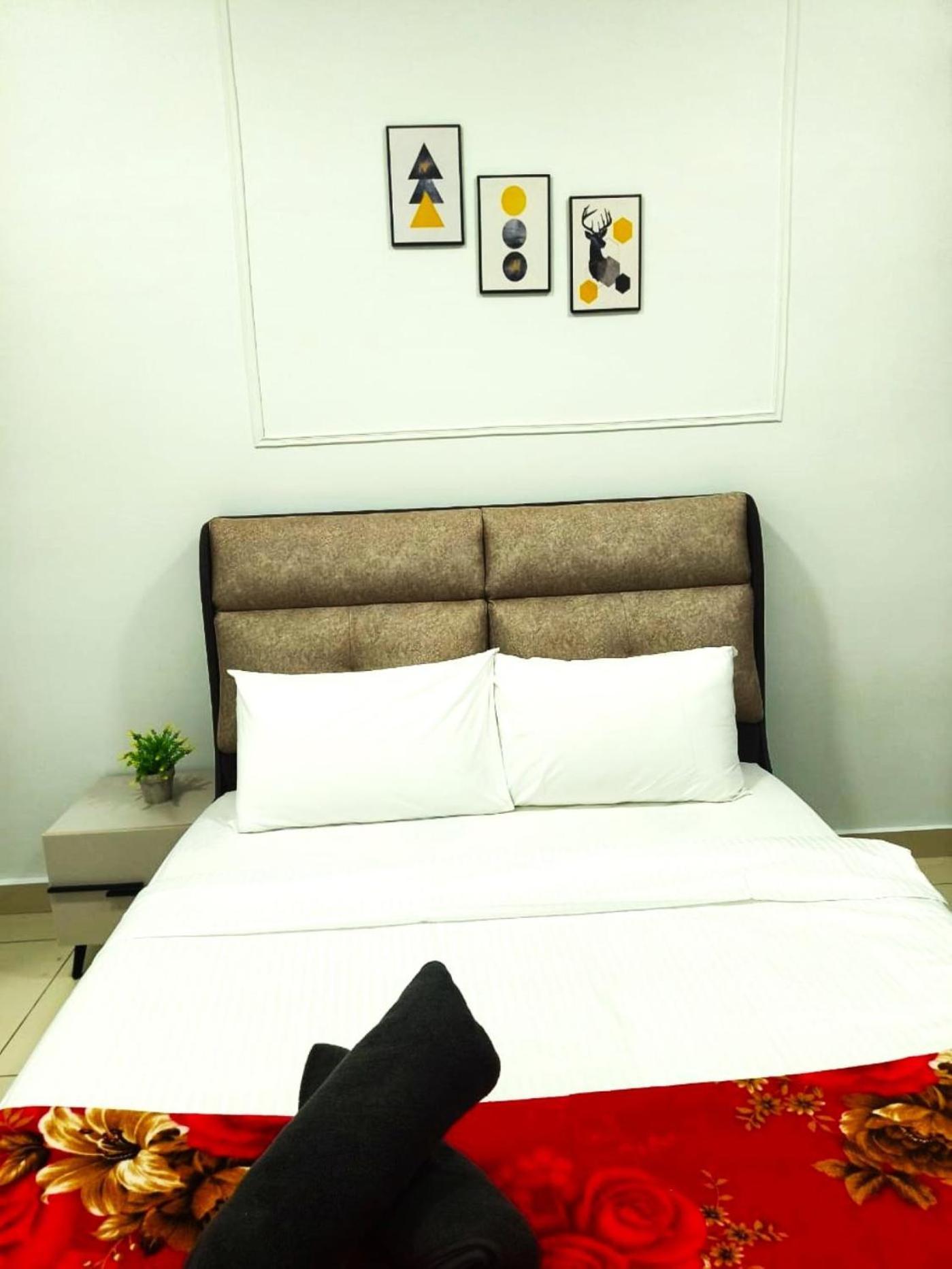 The Luxe Suites Klcc By Cozy Stay Kuala Lumpur Exterior photo